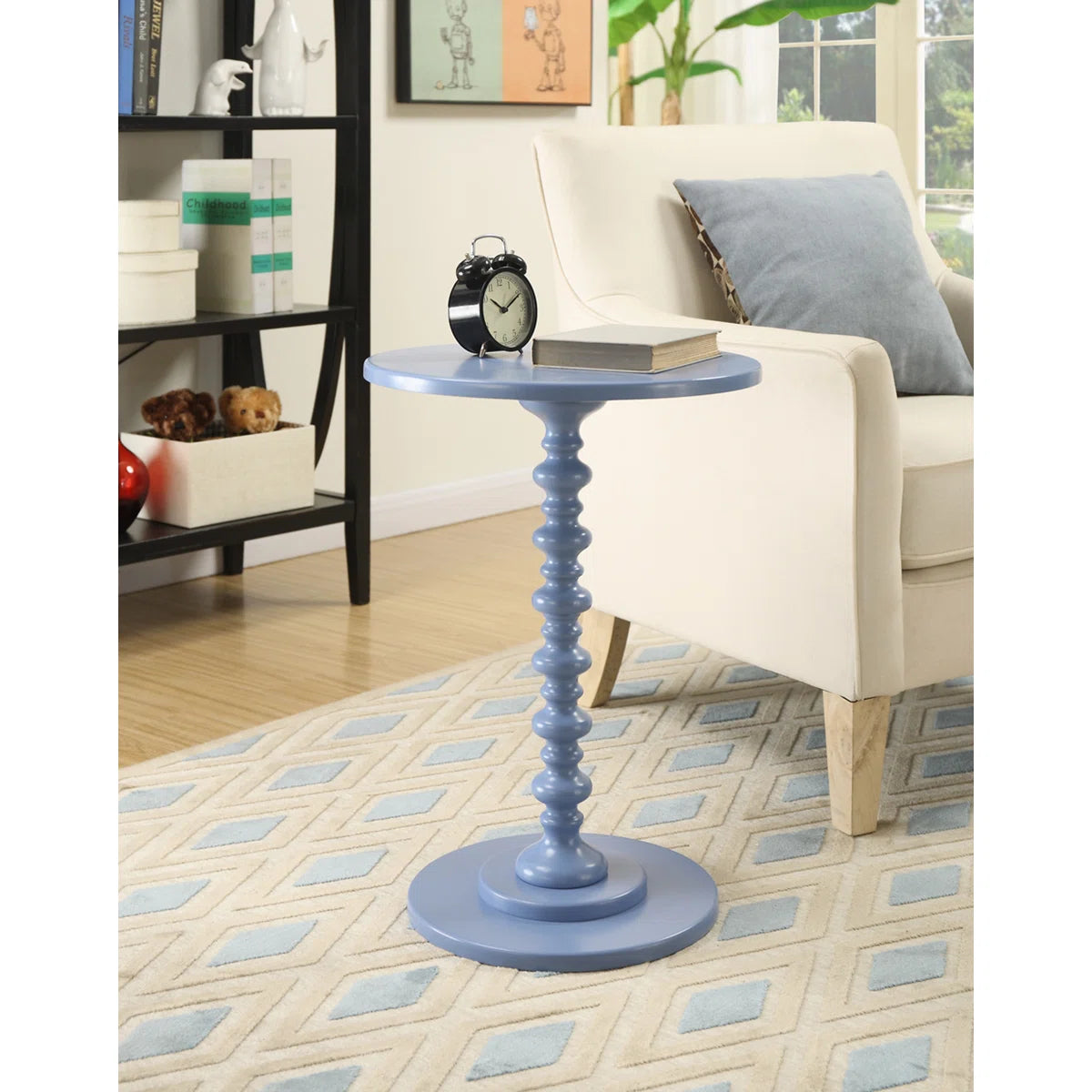 Furnishiaa Solid Sheesham Wood Pedestal End Table with Spindle Base