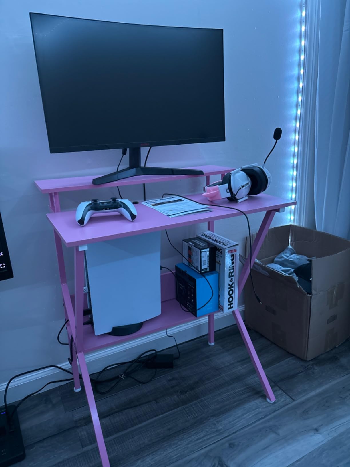 Furnishiaa Solid Wood  Computer Desk for Small Spaces