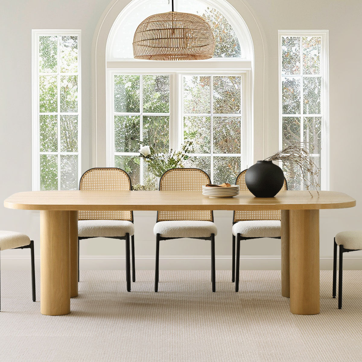 Furnishiaa Modern Oval Oak Dining Table with Sculpted Legs