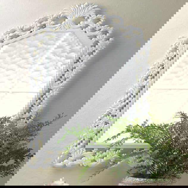 Beauty Solid Wood Mirror Frame for Room Decorations Bedroom & Home - Furnishiaa -  - 