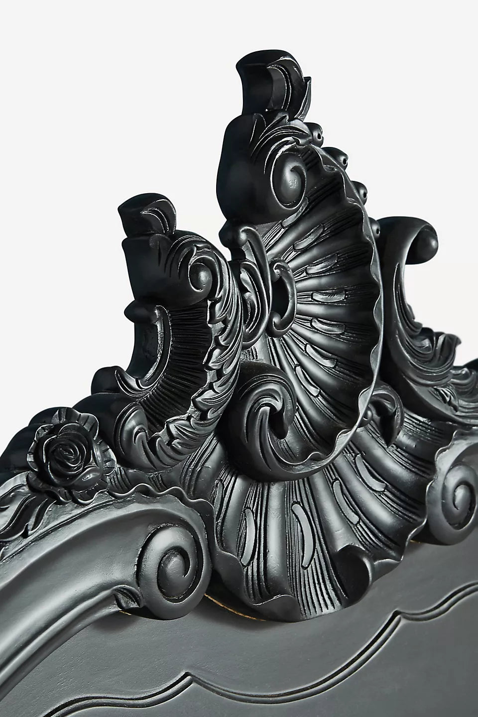 Furnishiaa Handcarved Solid Sheesham Wood Bed Frame