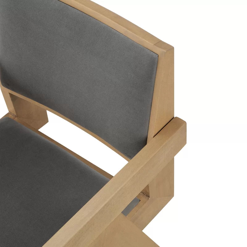 Furnishiaa Jeanneret-Inspired Accent Chair: A Nod to Iconic Design